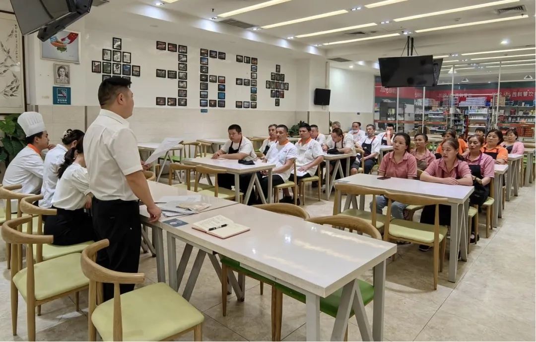 严守安全关！乐鱼餐饮集团开展秋季食堂安全专项检查工作